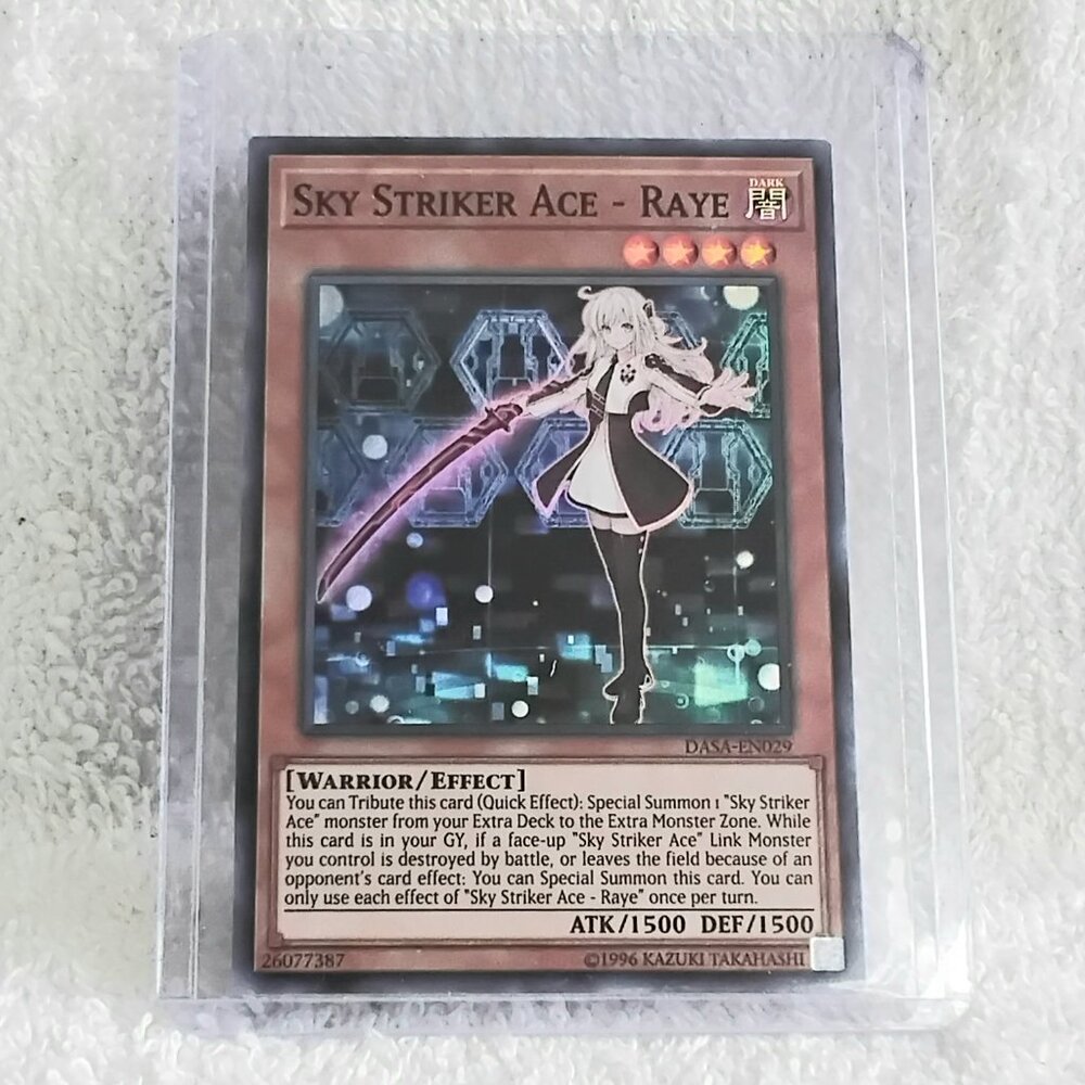 5/$20 Mint 1996 Yu-Gi-Oh! Sky Striker... DASA-EN029 SR Holo 2nd Edition Card!!